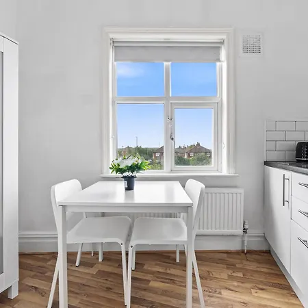 Comfort Ideal For Work And Study With Street Parking Apartamento *