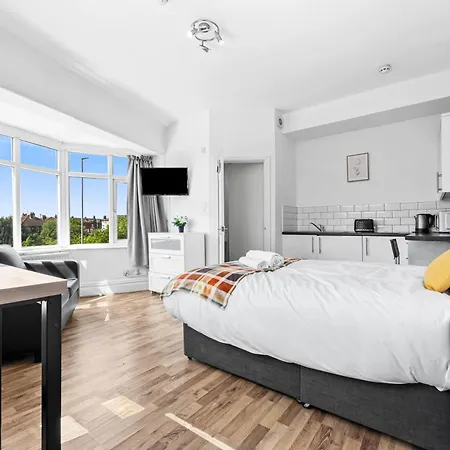 Comfort Ideal For Work And Study With Street Parking Apartamento